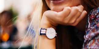 Damski zegarek - jaki model będzie odpowiedni na prezent
